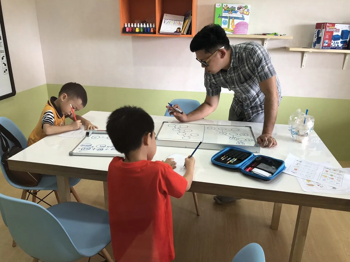 เปลี่ยนความกลัวเป็นความชอบ! พลังแห่งการเรียนรู้คณิตศาสตร์สำหรับลูก